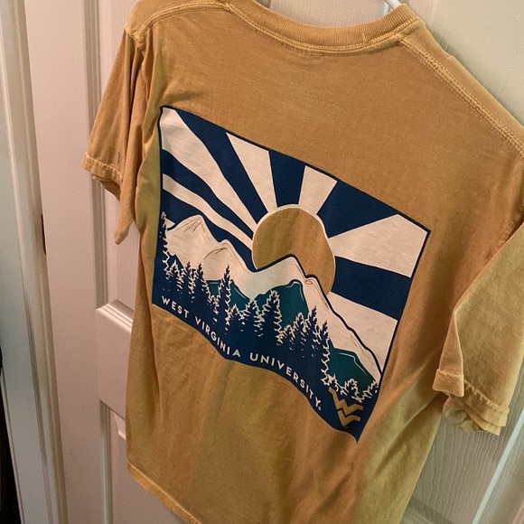 Comfort Colors by Choulnard West Virginia t-shirt, size small unisex. - Picture 2 of 5